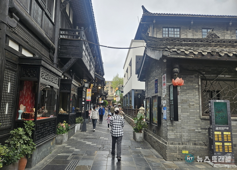관착항자. /박성은 기자