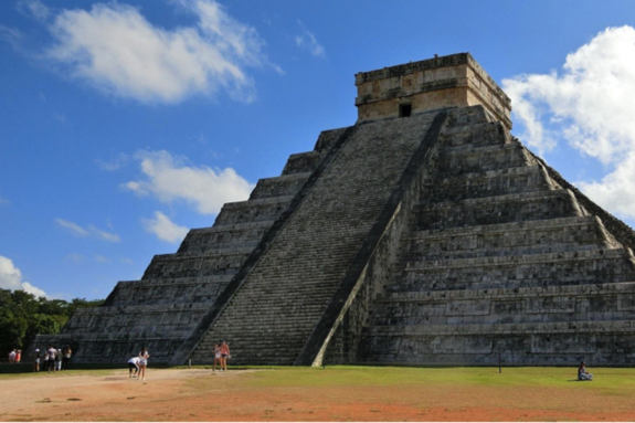 [세계 7대 불가사의 기획⑥] 왜 별을 읽던 문명은 사라졌는가 – 치첸이트사
