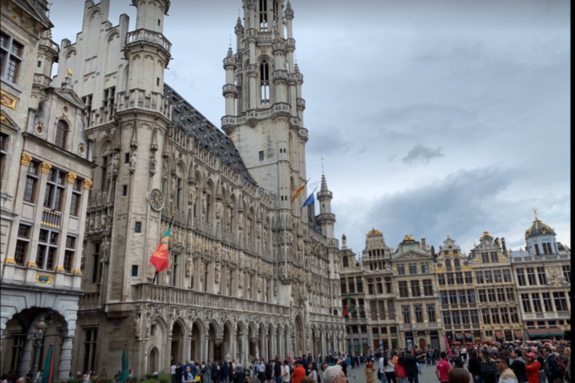 [NT 월드 스케치｜시즌 3] 한 나라, 한 장면③ 벨기에 브뤼셀 그랑플라스